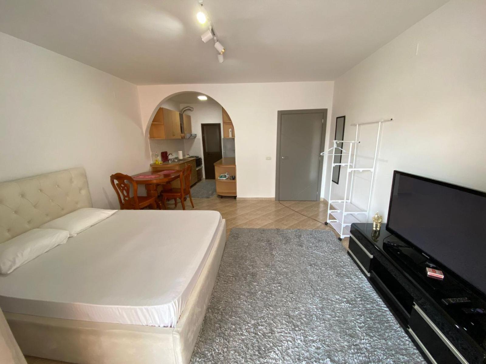 Myslym Shyri Studio 2 Тирана Экстерьер фото